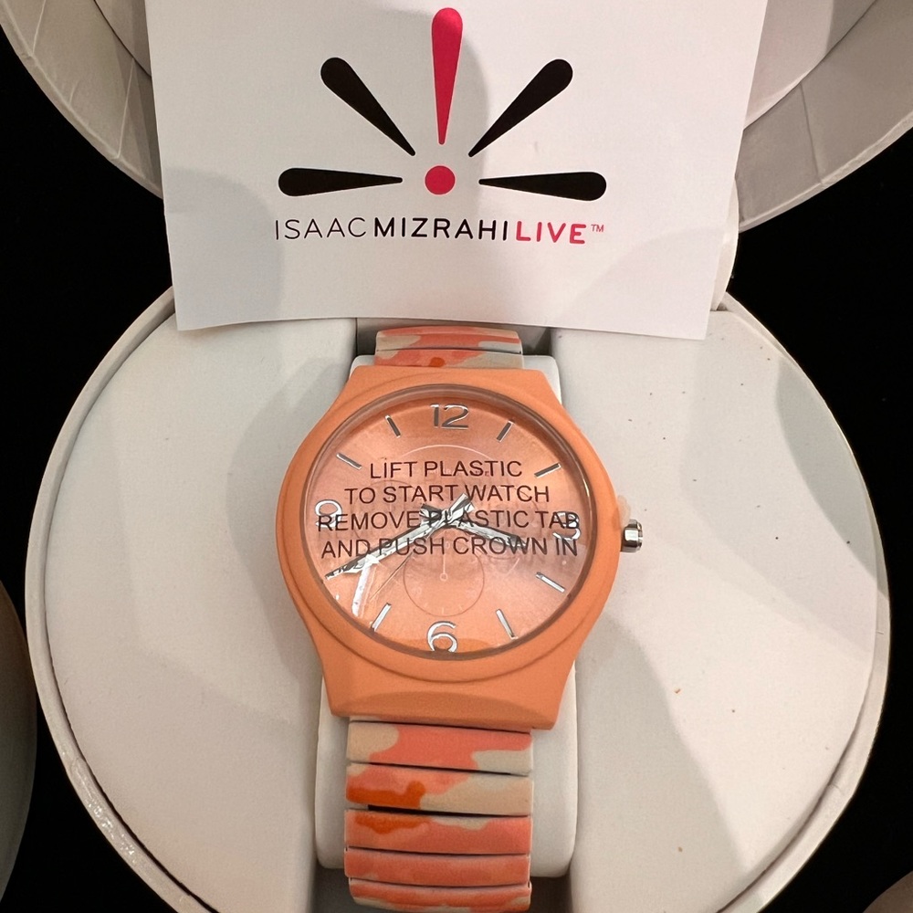 Bundle of 4 Isaac Mizrahi Live Soft Camo Band Expansion Watches - Picture 5 of 12